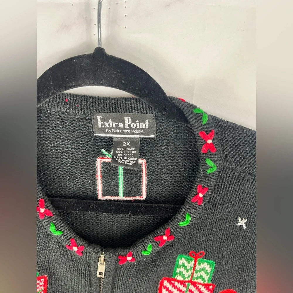 VINTAGE Y2K Embroidered Sweater Cardigan